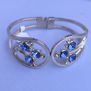 blue crystal cuff bracelet,  handmade jewelry